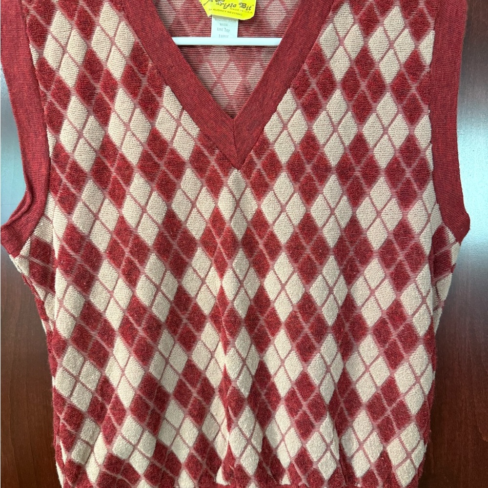 Vintage A Trifle Bit Argyle Sweater V-neck Vest by Audrey Nevitski- made in USA